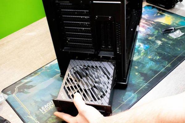ASUS ROG PCDIY: Construa bem o seu PC para jogos em 2022
